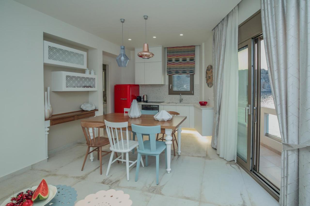 Almyra Seaside House Мохлос Экстерьер фото